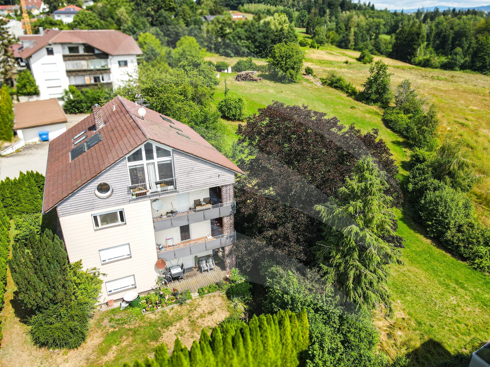 Gepflegtes Mehrfamilienhaus in attraktiver Lage von Passau Gepflegtes Mehrfamilienhaus in attraktiver Lage von Passau