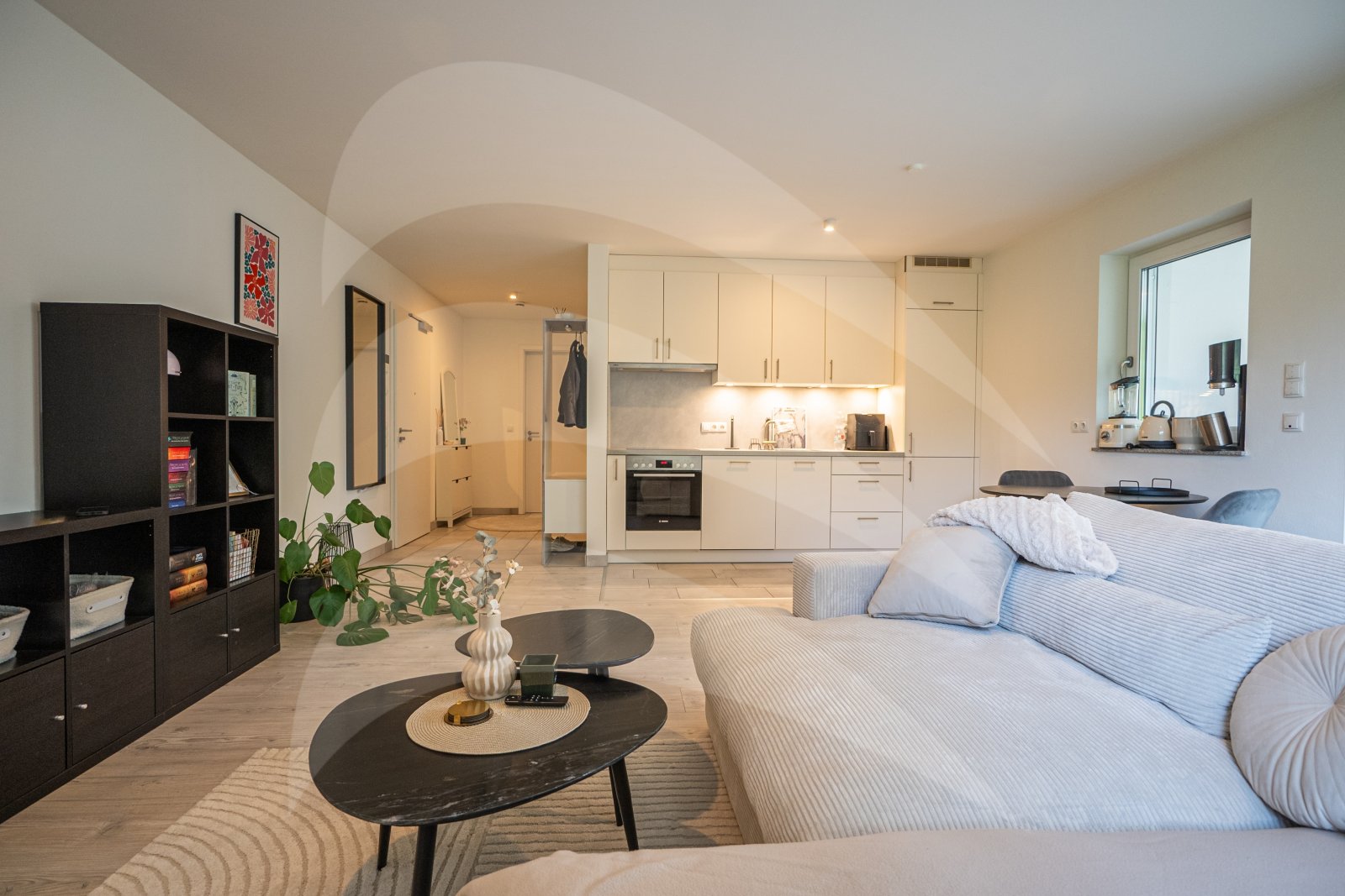 Attraktive 2-Zimmer-Wohnung mit Terrasse Attraktive 2-Zimmer-Wohnung mit Terrasse