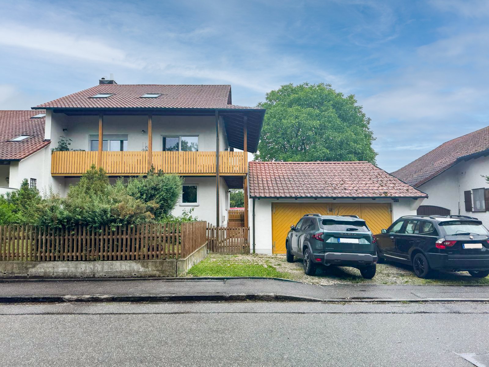Vermietetes Mehrfamilienhaus mit 3 Wohnungen in Ergolding Vermietetes Mehrfamilienhaus mit 3 Wohnungen in Ergolding