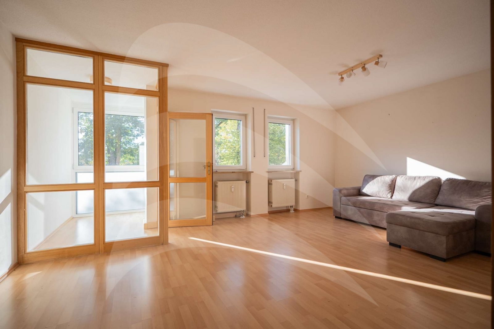 Attraktive 2-Zimmer-Wohnung direkt am Deggendorfer Stadtpark Attraktive 2-Zimmer-Wohnung direkt am Deggendorfer Stadtpark